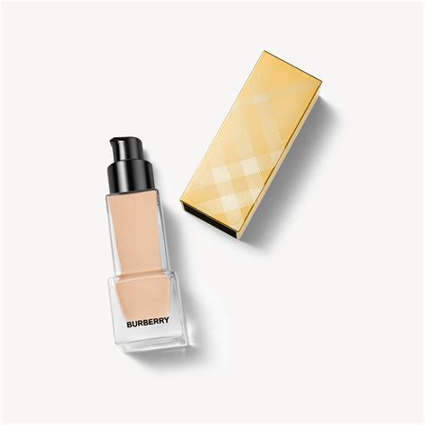 burberry fondation|burberry ultimate glow foundation.